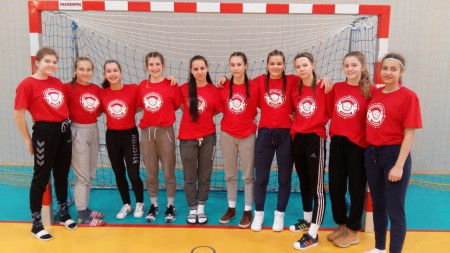 mladšie dorastenky v Krasniku 10.-12.11.2017